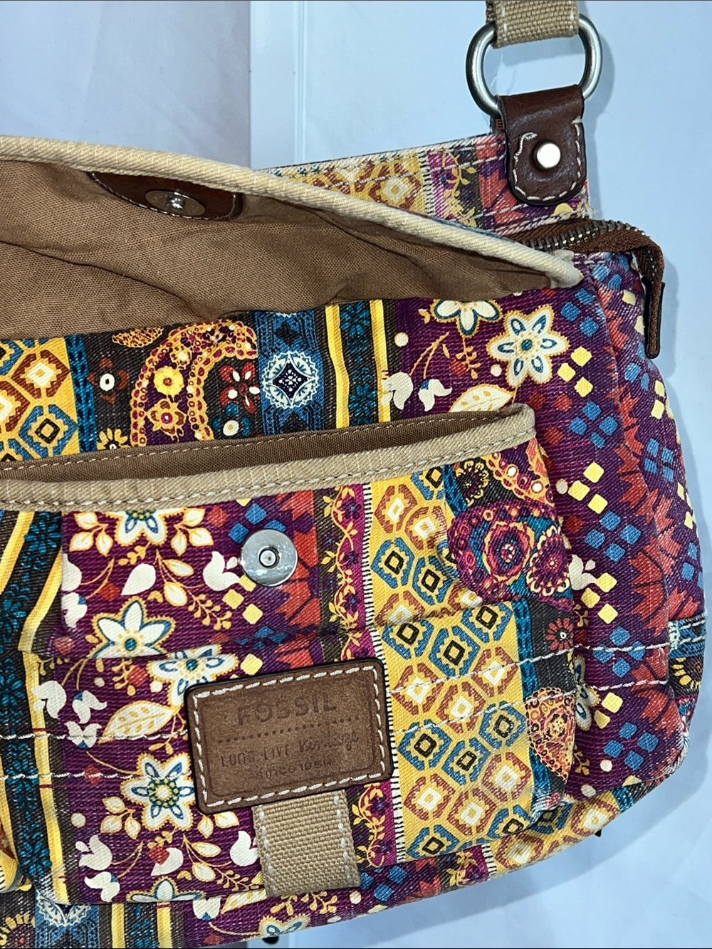Fossil Multicolor Quilted Patchwork Crossbody Bag - Picture 16 of 16